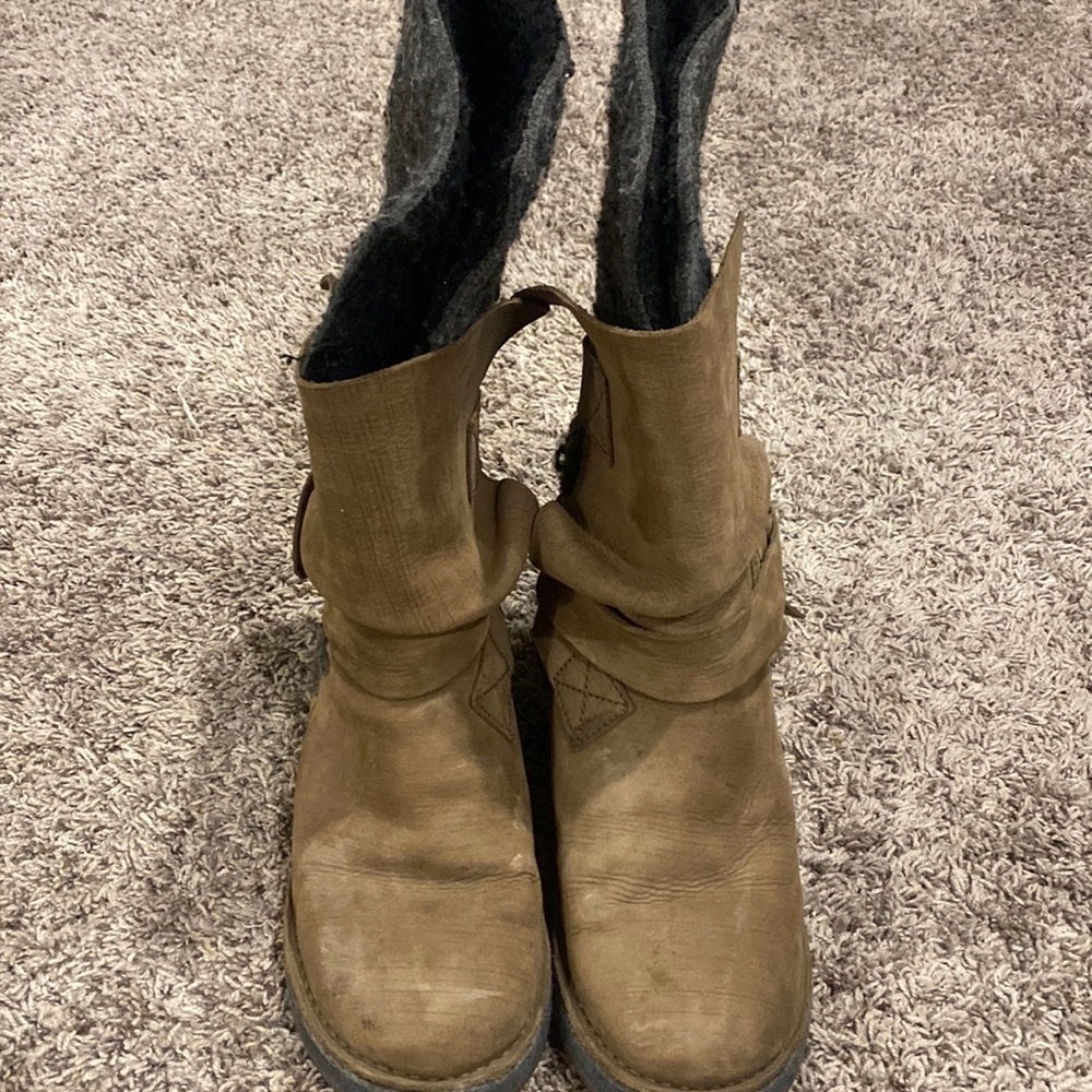 Sorel Boots